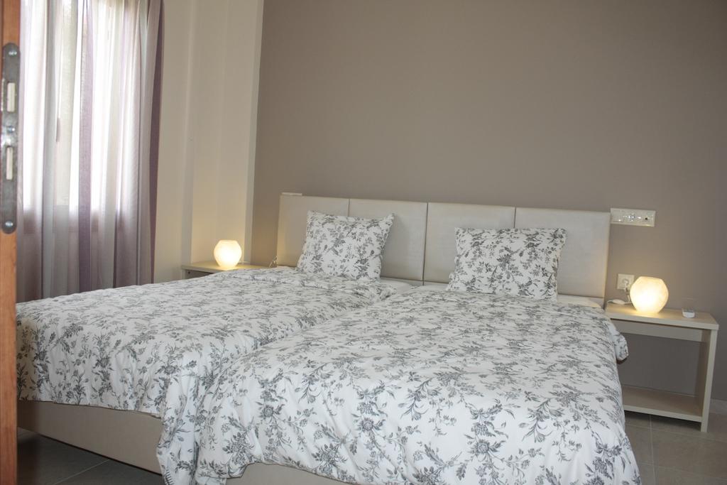 Evinos Garden Apartment Trikorfon Luaran gambar