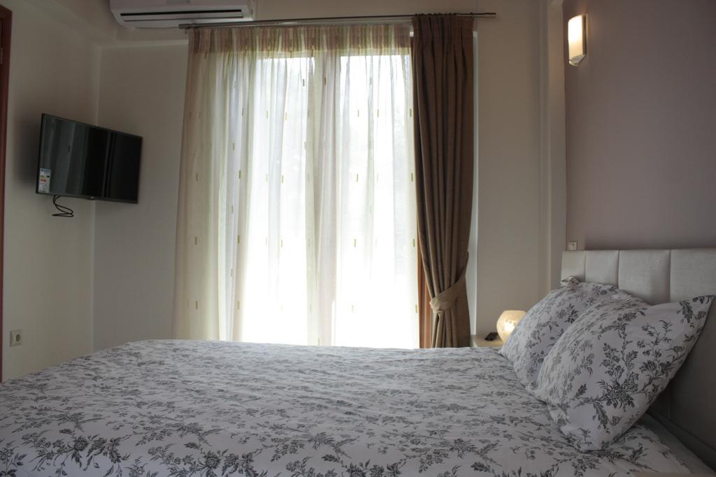 Evinos Garden Apartment Trikorfon Luaran gambar